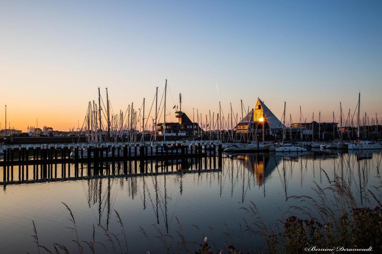 B&B Huize Van Damme Nieuwpoort Bagian luar foto